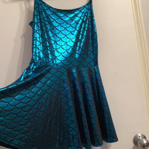 Mermaid dress - Picture 3 of 3
